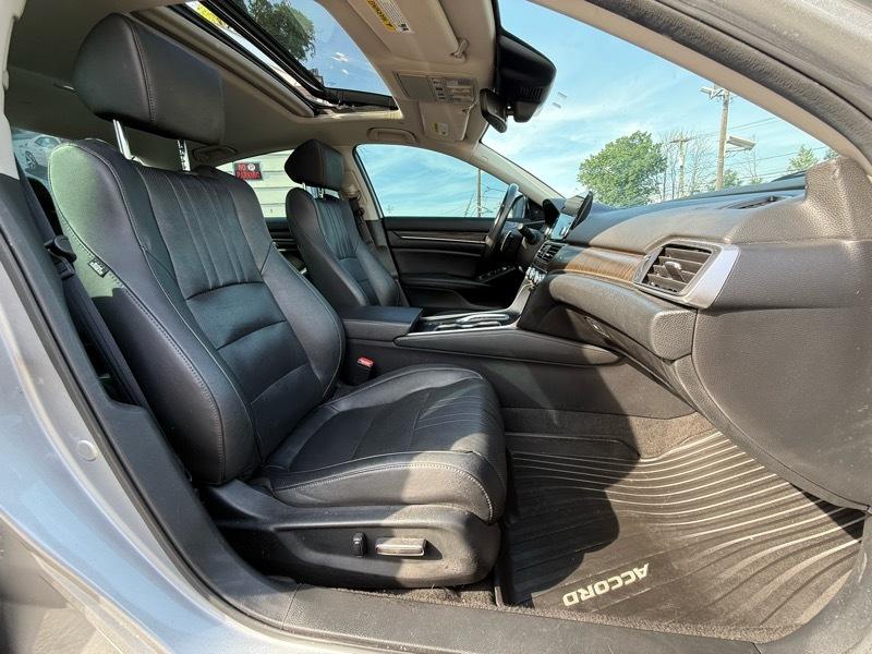 Honda Accord  2019