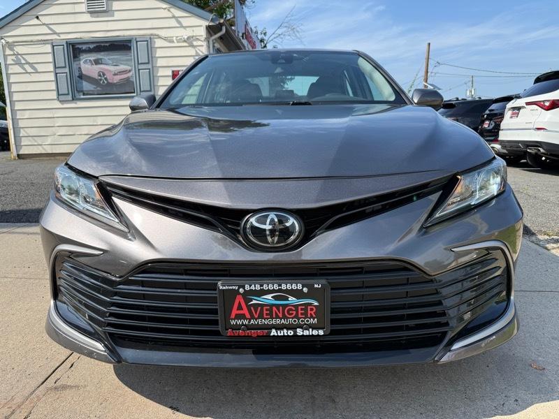 Toyota Camry  2022