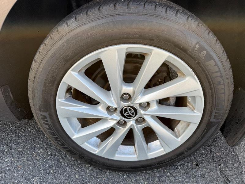 Toyota Camry  2022