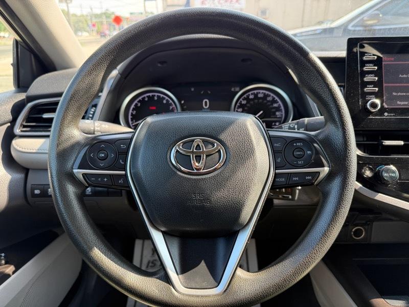 Toyota Camry  2022