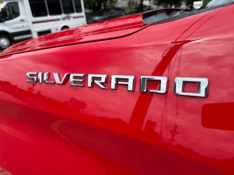 Chevrolet Silverado 1500 Custom Crew Cab 4WD SWB 2019