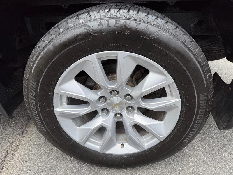 Chevrolet Silverado 1500 Custom Crew Cab 4WD SWB 2019