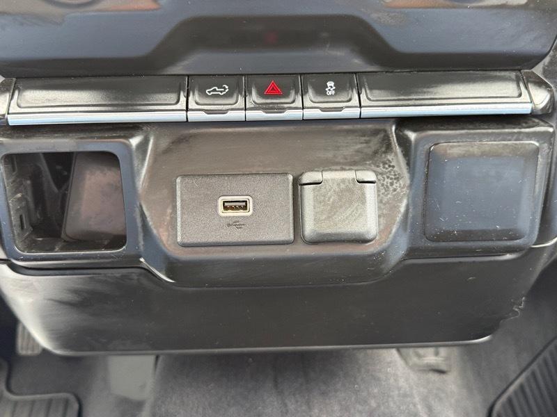 Chevrolet Silverado 1500 Custom Crew Cab 4WD SWB 2019