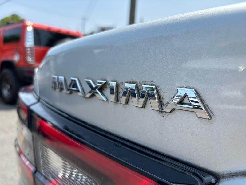 Nissan Maxima SV 2019