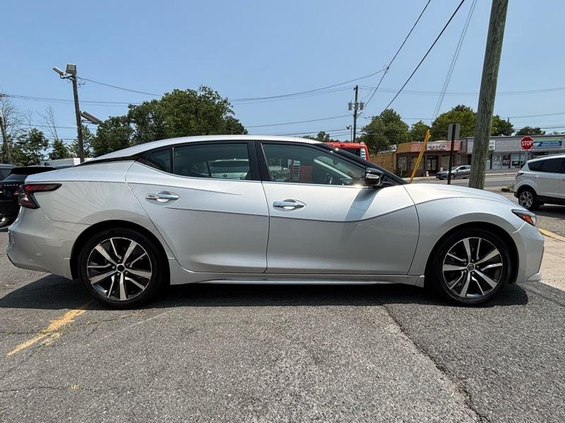 Nissan Maxima SV 2019