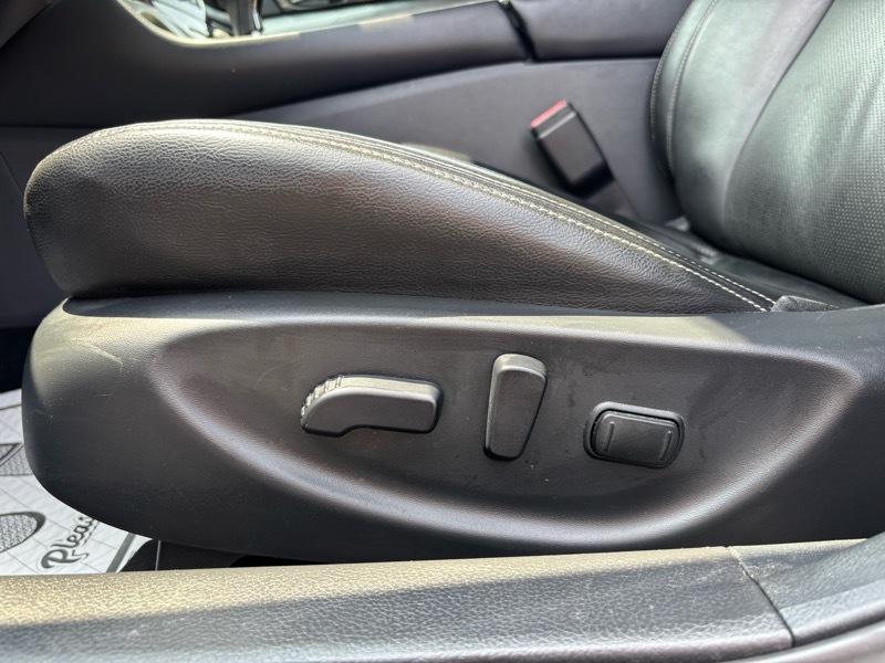 Nissan Maxima SV 2019