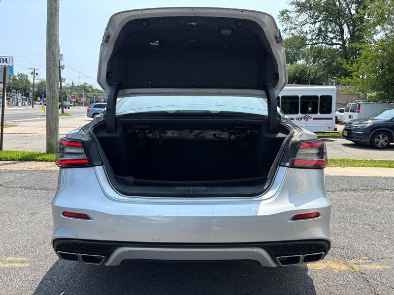 Nissan Maxima SV 2019