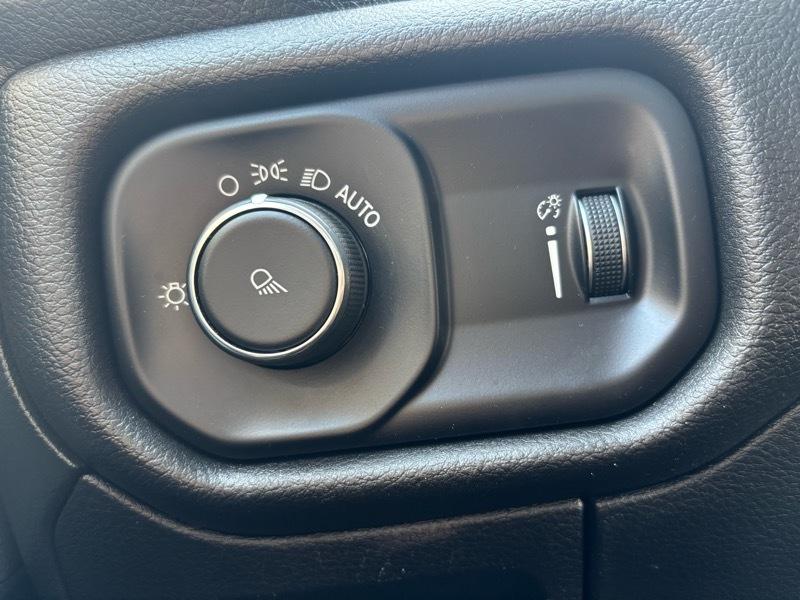 RAM 1500  2023