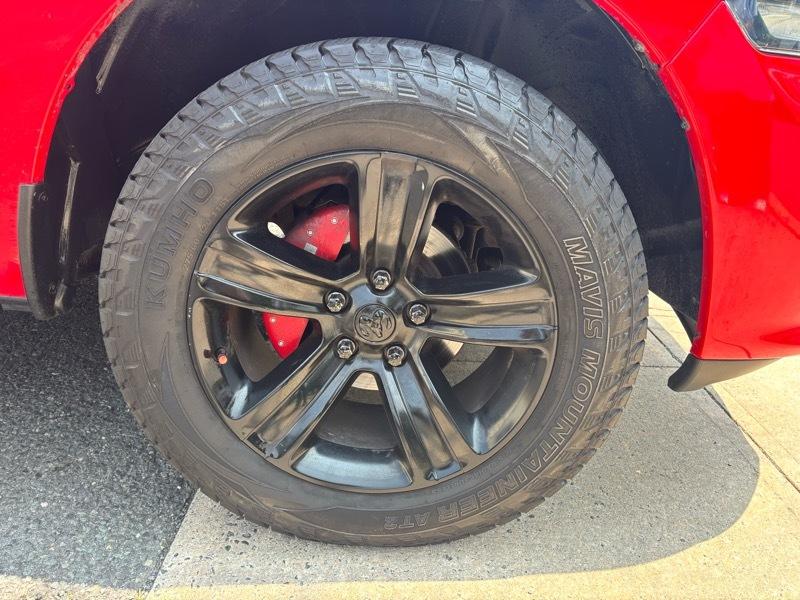 RAM 1500 Sport Crew Cab 4WD 2016