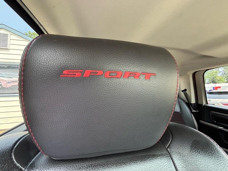 RAM 1500 Sport Crew Cab 4WD 2016