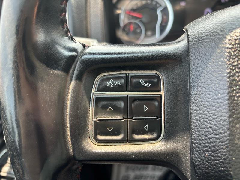RAM 1500 Sport Crew Cab 4WD 2016