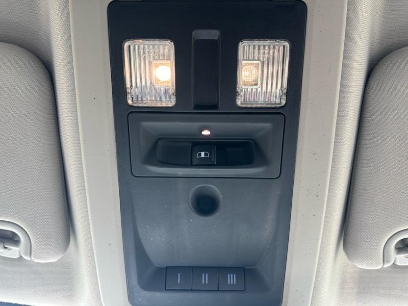 RAM 1500 Sport Crew Cab 4WD 2016