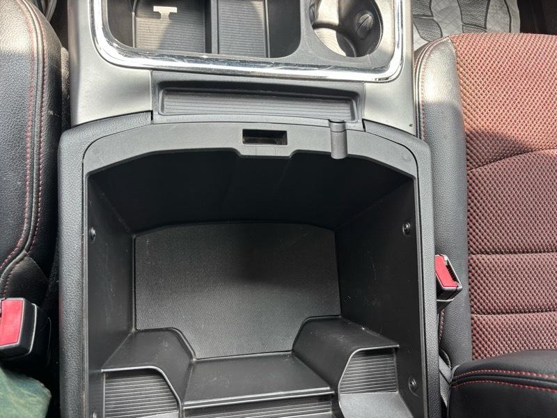 RAM 1500 Sport Crew Cab 4WD 2016