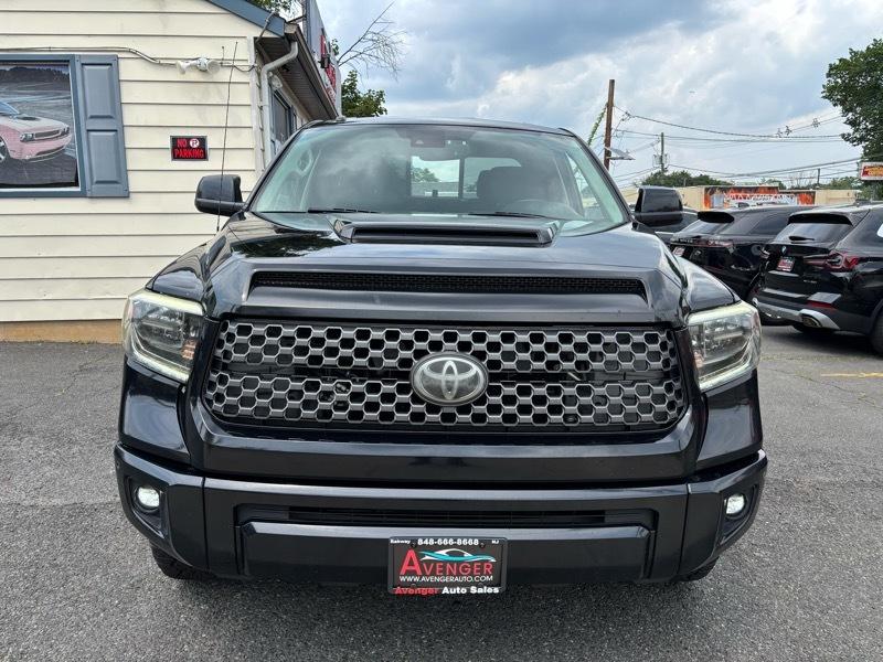 Toyota Tundra SR5 5.7L V8 Double Cab 4WD 2018