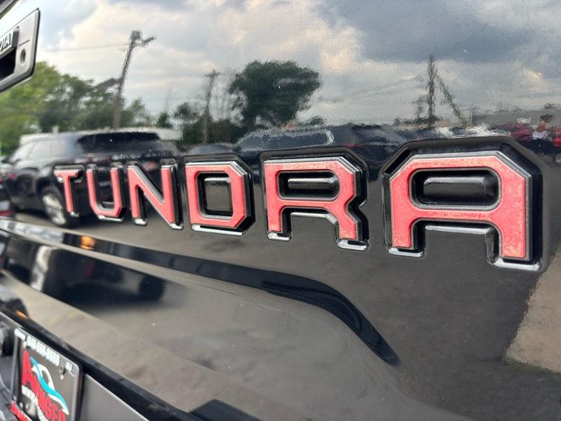 Toyota Tundra SR5 5.7L V8 Double Cab 4WD 2018