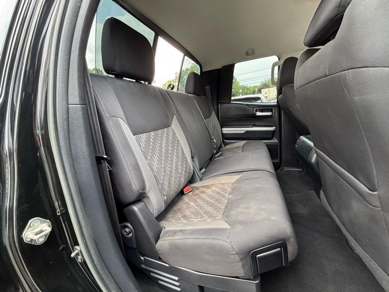 Toyota Tundra SR5 5.7L V8 Double Cab 4WD 2018