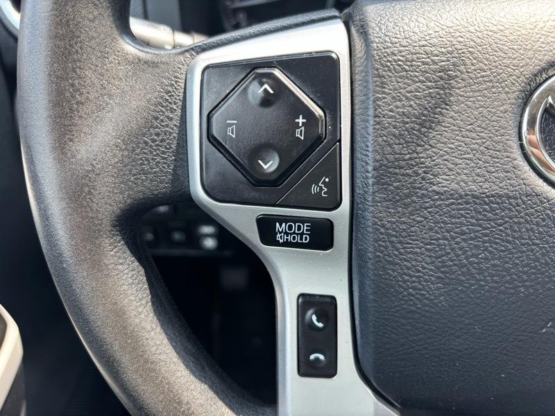 Toyota Tundra SR5 5.7L V8 Double Cab 4WD 2018