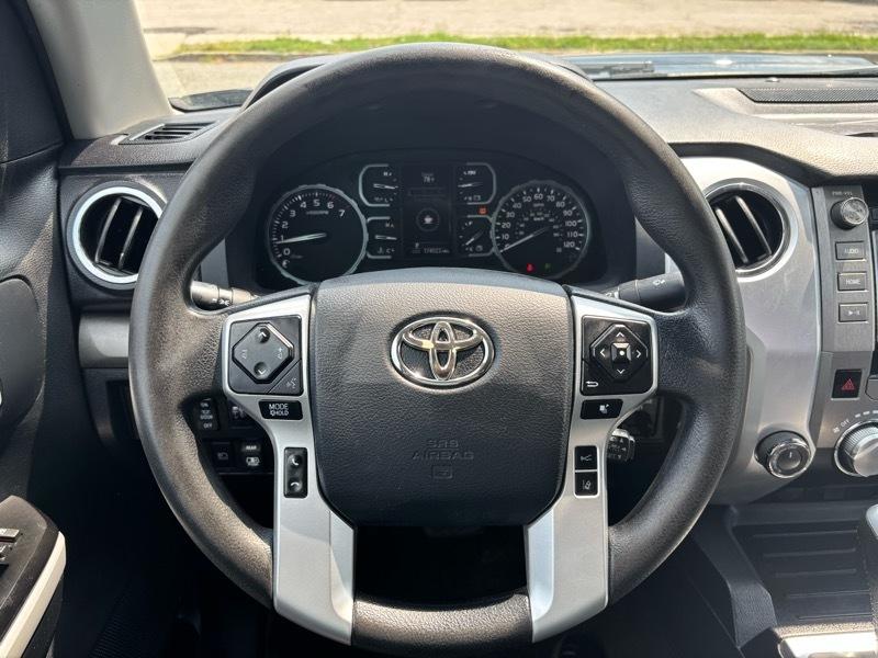 Toyota Tundra SR5 5.7L V8 Double Cab 4WD 2018