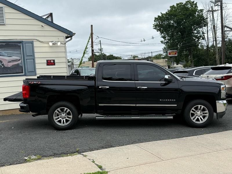 Chevrolet Silverado 1500 LTZ Crew Cab 4WD 2018