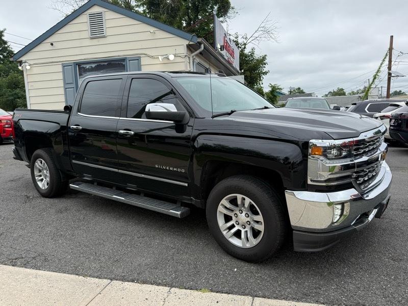 Chevrolet Silverado 1500 LTZ Crew Cab 4WD 2018