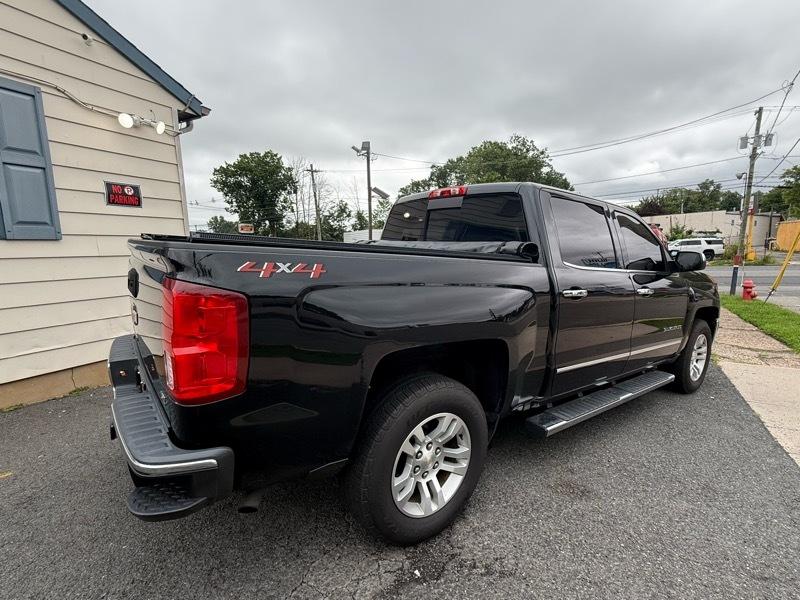 Chevrolet Silverado 1500 LTZ Crew Cab 4WD 2018