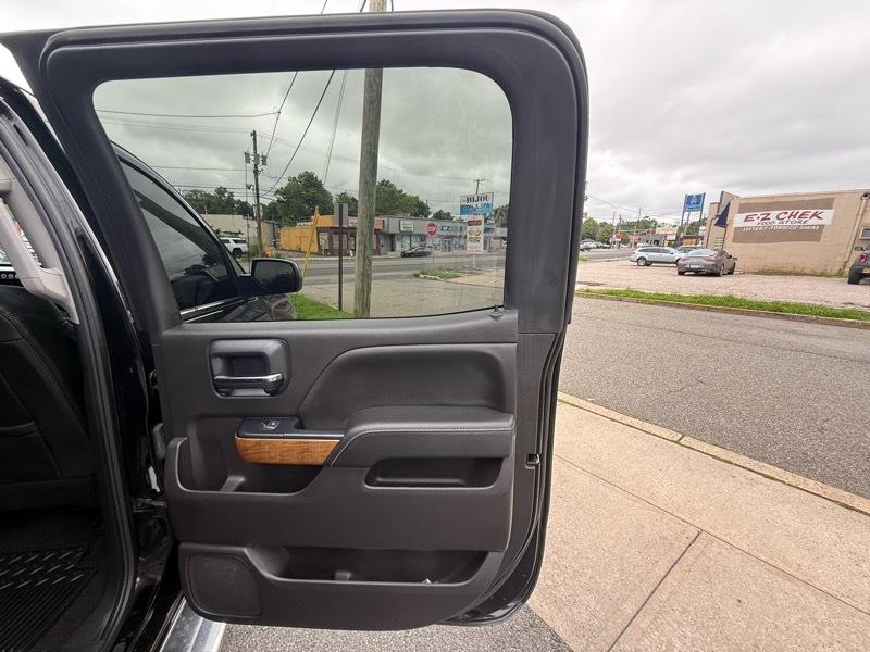 Chevrolet Silverado 1500 LTZ Crew Cab 4WD 2018