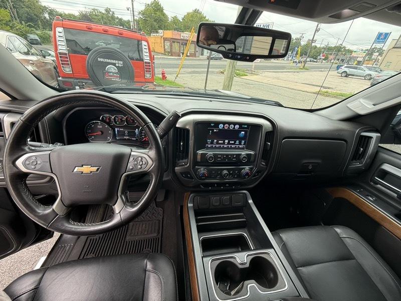 Chevrolet Silverado 1500 LTZ Crew Cab 4WD 2018