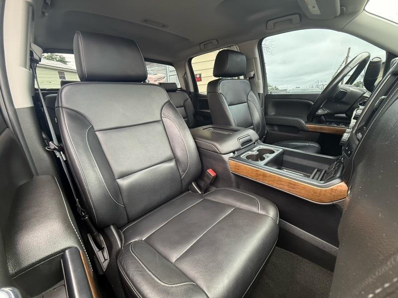 Chevrolet Silverado 1500 LTZ Crew Cab 4WD 2018