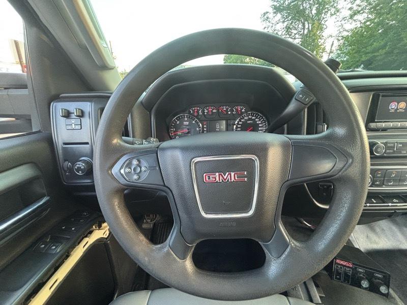 GMC Sierra 3500HD 4WD Reg Cab 133.7" Work Truck 2015