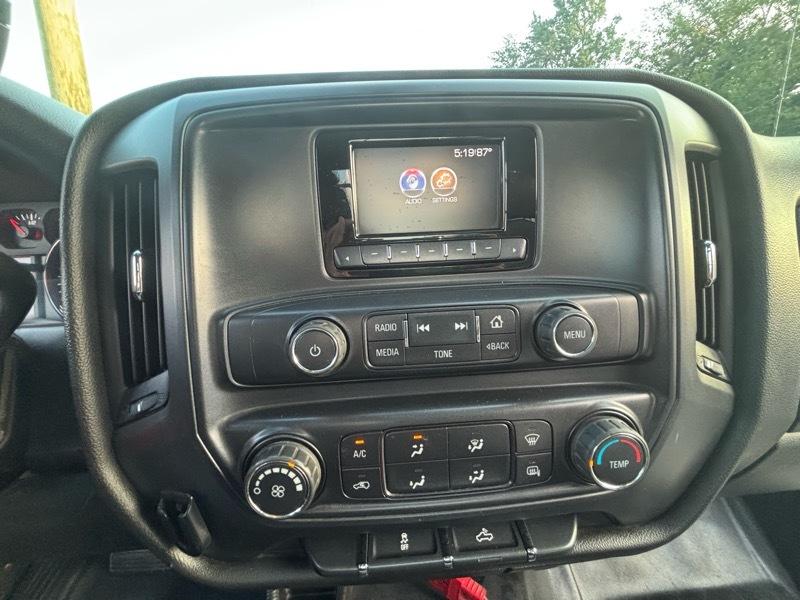 GMC Sierra 3500HD 4WD Reg Cab 133.7" Work Truck 2015