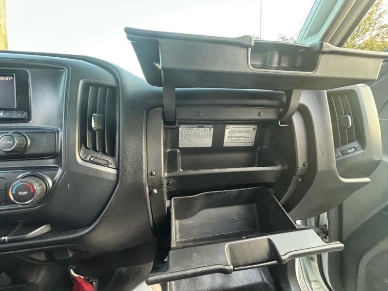 GMC Sierra 3500HD 4WD Reg Cab 133.7" Work Truck 2015