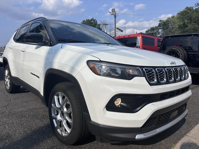 Jeep Compass Limited 4D SUV 4WD 2025
