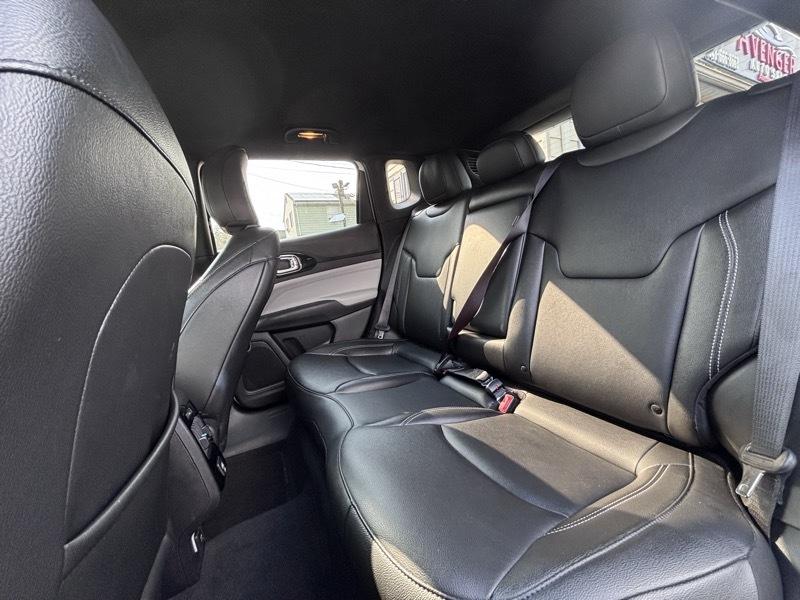 Jeep Compass Limited 4D SUV 4WD 2025