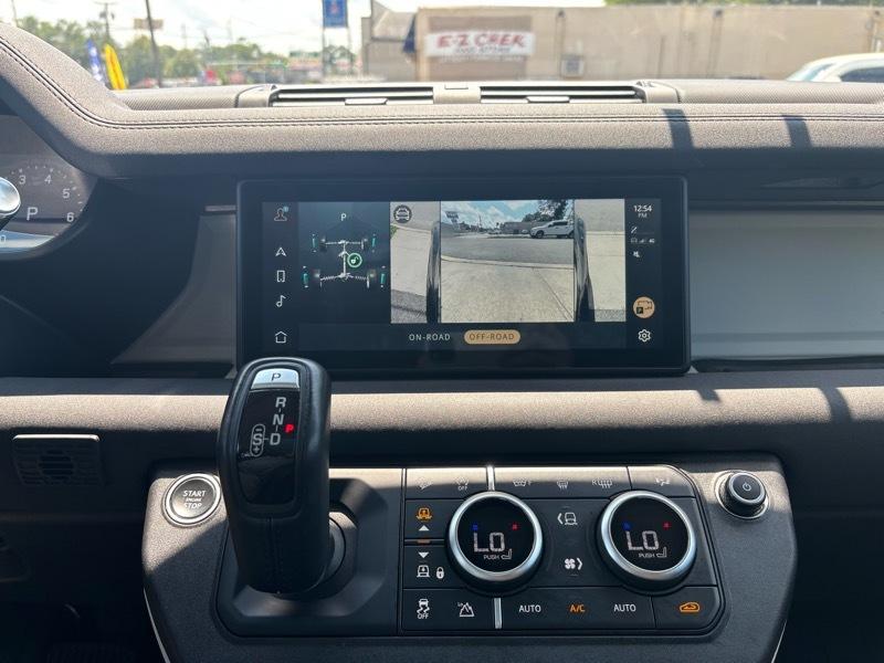 Land Rover Defender 110 S 4D SUV 2020