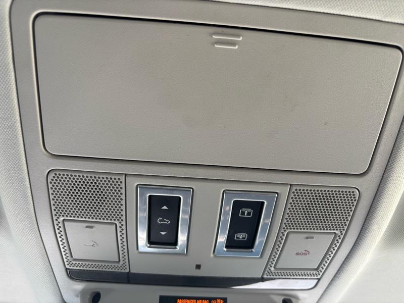 Land Rover Defender 110 S 4D SUV 2020