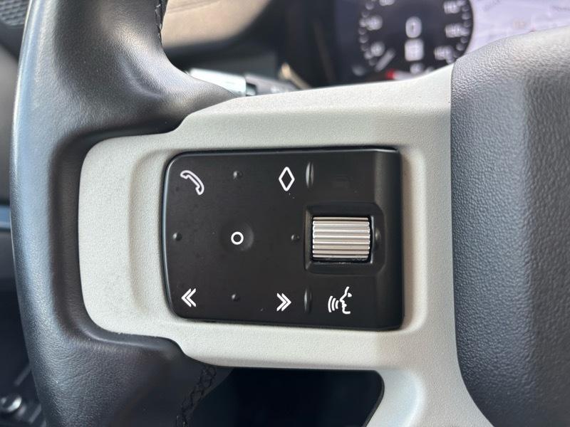 Land Rover Defender 110 S 4D SUV 2020