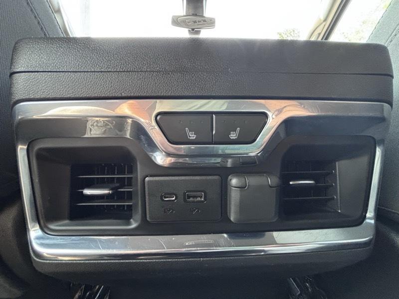 Chevrolet Silverado 1500  2020