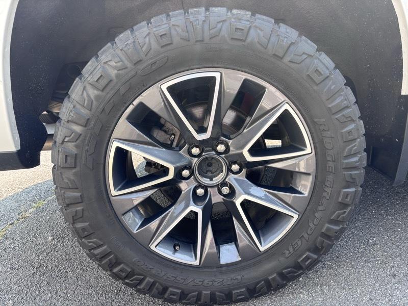 Chevrolet Silverado 1500  2020