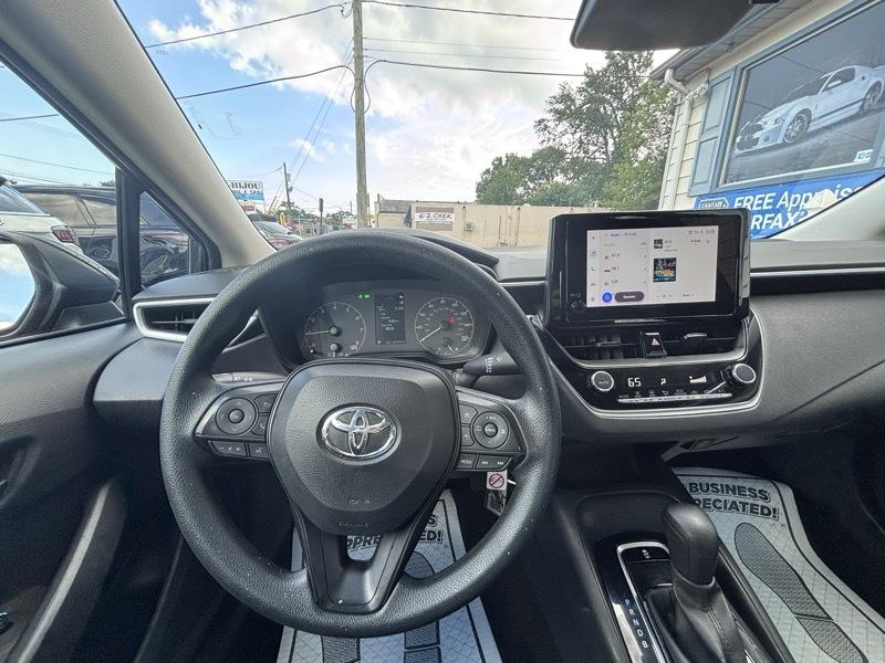 Toyota Corolla LE 4D Sedan 2024