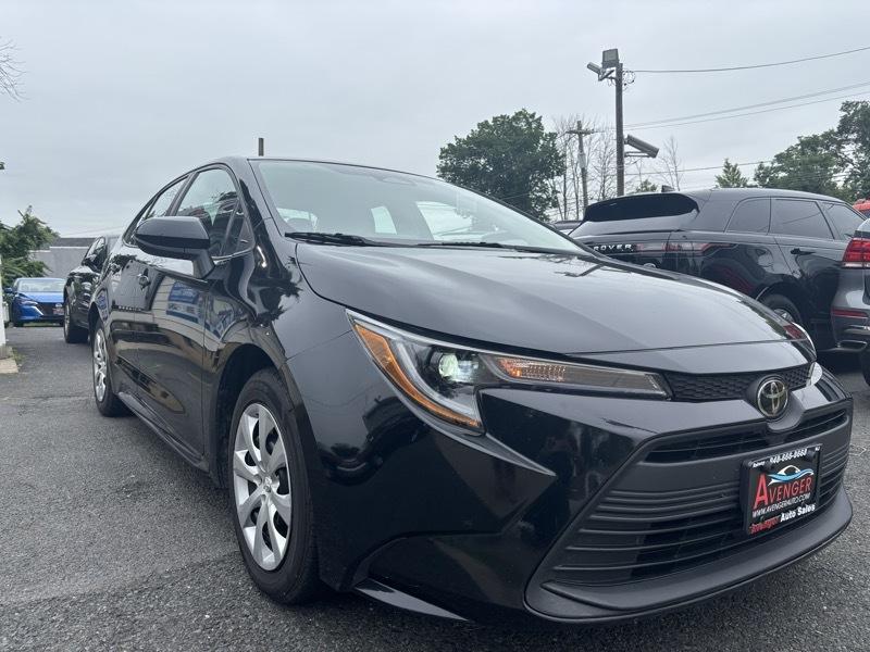 Toyota Corolla LE 2024