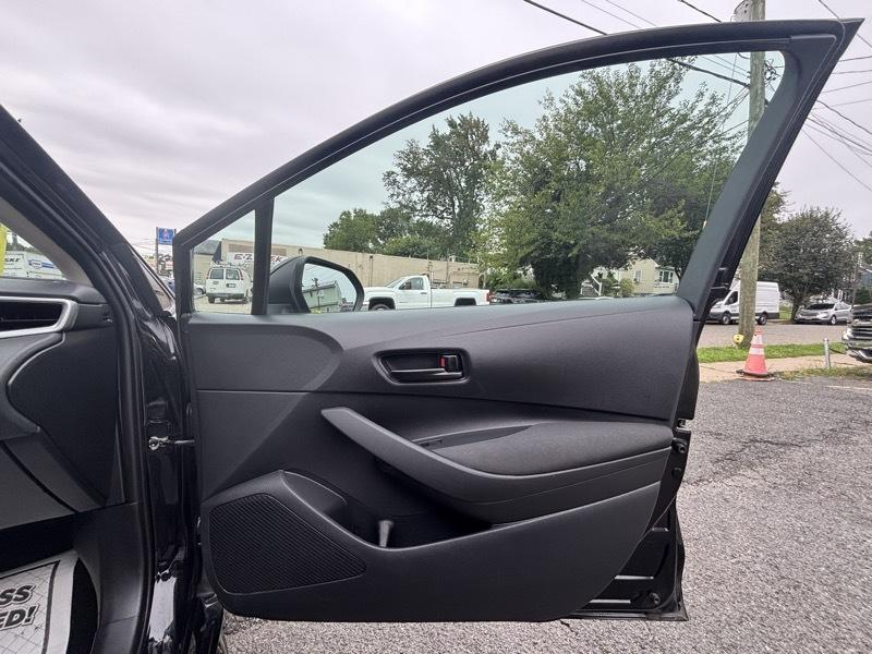 Toyota Corolla LE 2024