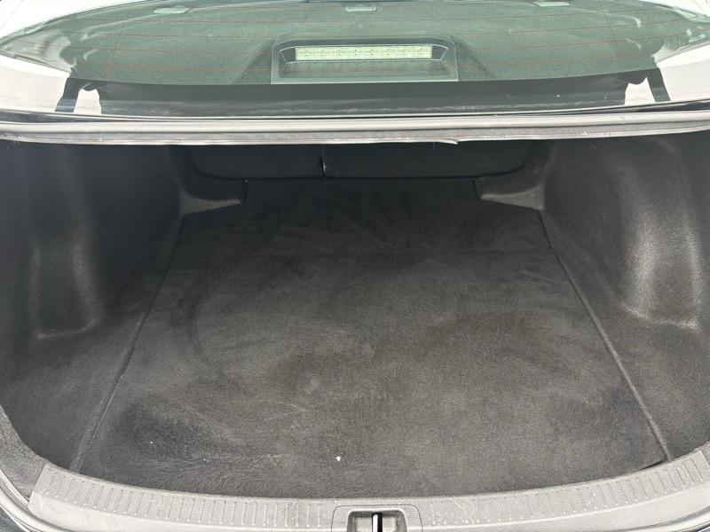 Toyota Corolla LE 2024