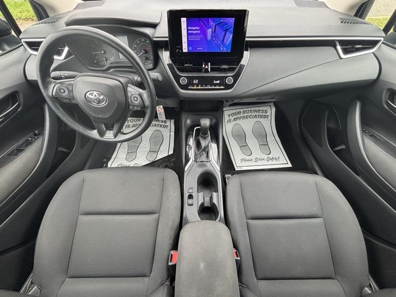Toyota Corolla LE 2024
