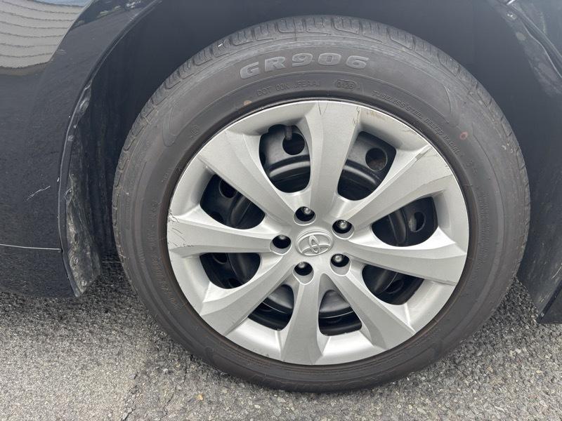 Toyota Corolla LE 2024