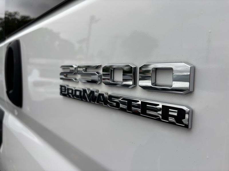 RAM Promaster 2500 Low Roof 2025
