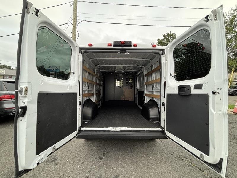 RAM Promaster 2500 Low Roof 2025