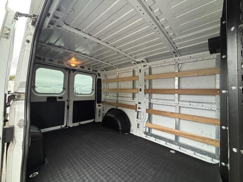 RAM Promaster 2500 Low Roof 2025
