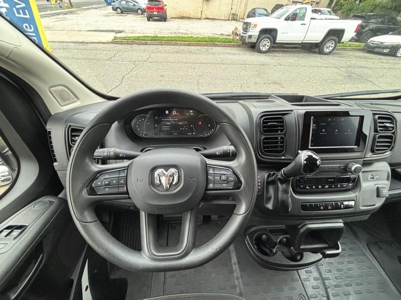 RAM Promaster 2500 Low Roof 2025
