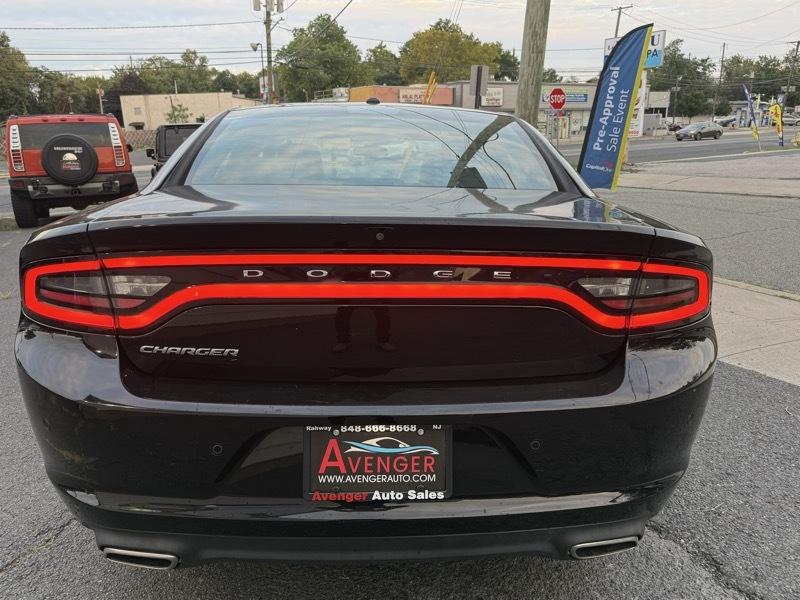 Dodge Charger SXT 2021