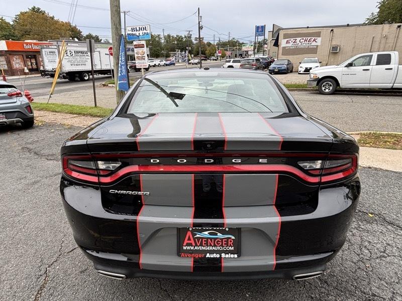 Dodge Charger SXT 2021